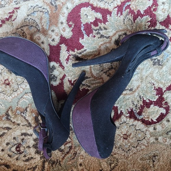 Nikki Reed for Stuart Weitzman - Picture 5 of 5